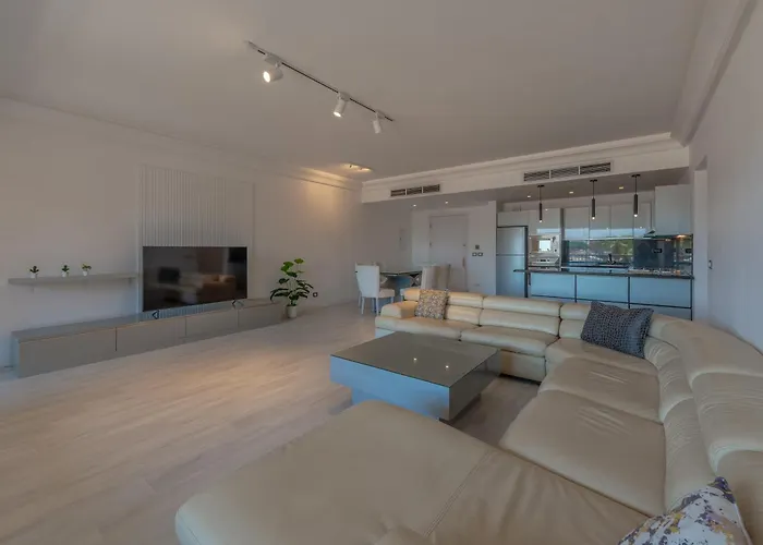 Apartment The 2br Marina Spot Walk Everywhere In New Marina *