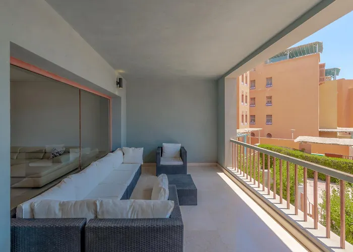The 2br Marina Spot Walk Everywhere In New Marina Hurghada