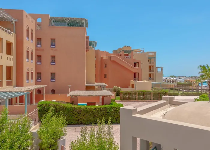 Apartment The 2br Marina Spot Walk Everywhere In New Marina Hurghada